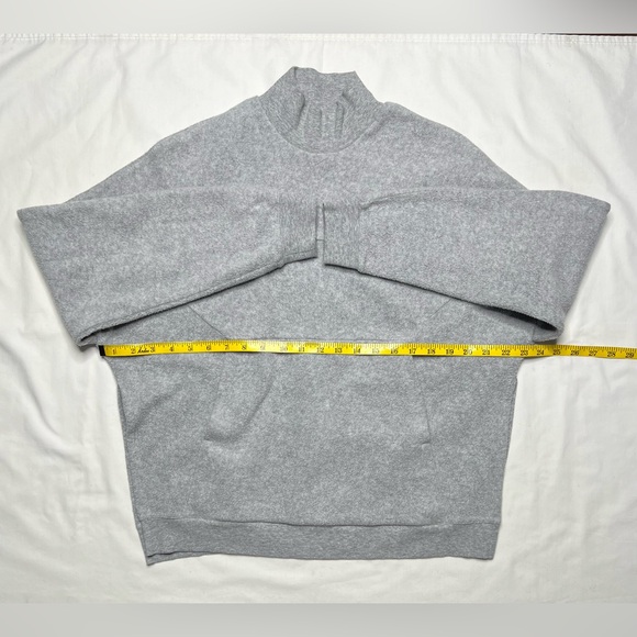 Alo Yoga Women's segment pullover Fleece sweatshirt - Dove Grey - S. - Picture 12 of 16